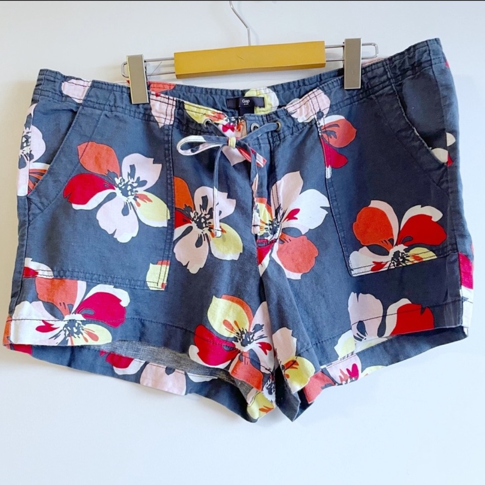 Gap Shorts